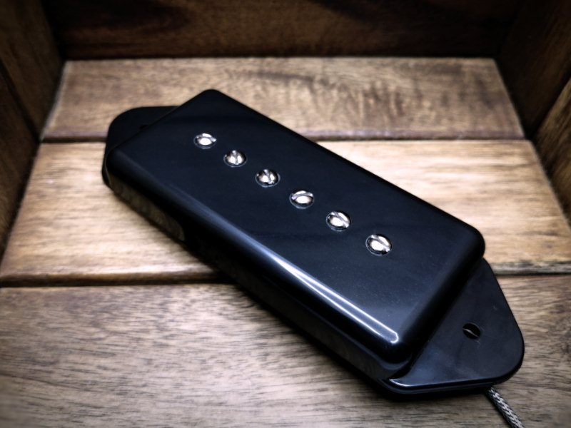 P90 Classic 60s - Image 6