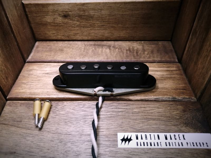 Strat Hot 70s - Image 2