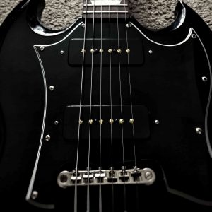 P90